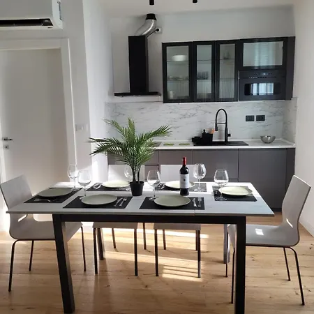 Modern Apartment, In The Center Near Triest