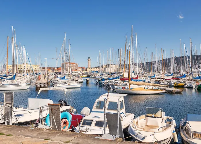 Apartamento Modern Apartment, In The Center Near *